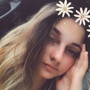 Meet your Posher, Lela